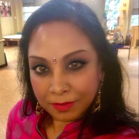 Meet your Posher, Jill - Picture 1 of 1